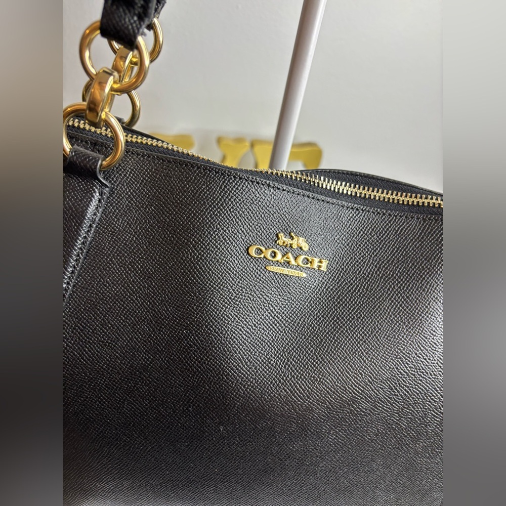 Coach 2018 Ava Tote Bag in black crossgrain leather NWOT - Picture 4 of 16